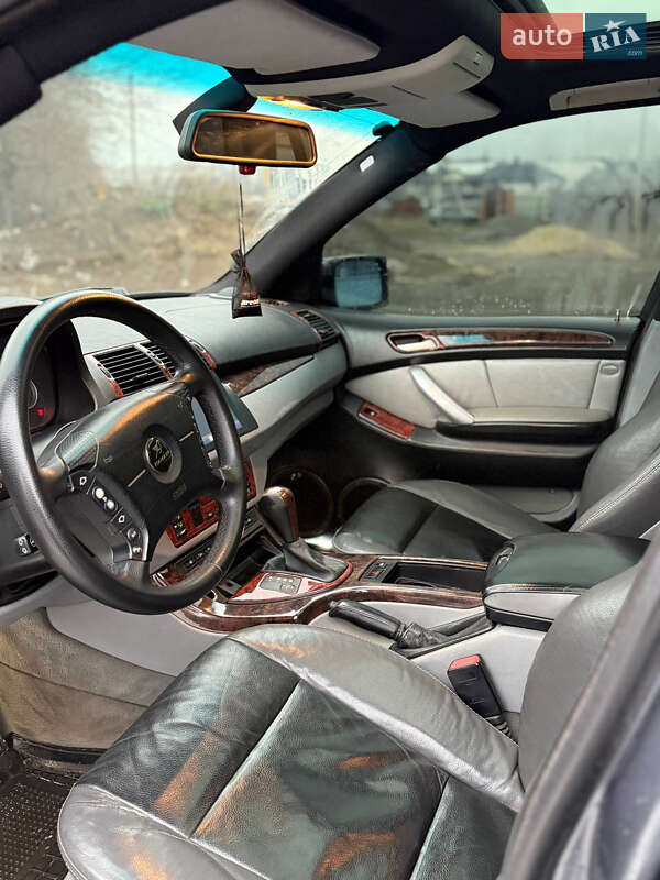 Внедорожник / Кроссовер BMW X5 2000 в Виннице