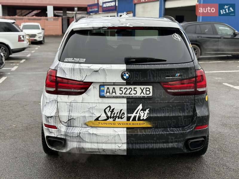 Внедорожник / Кроссовер BMW X5 2014 в Киеве