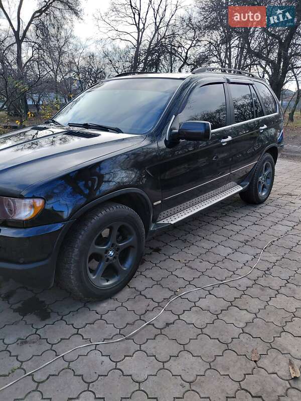 Внедорожник / Кроссовер BMW X5 2002 в Днепре