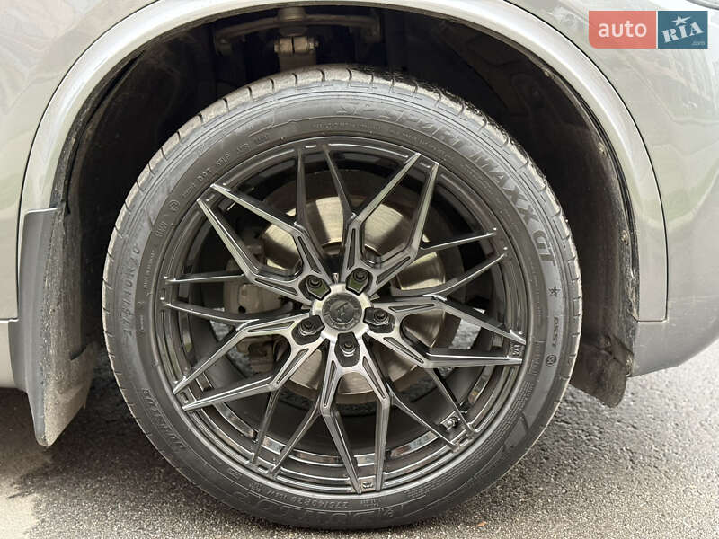 Внедорожник / Кроссовер BMW X5 2016 в Днепре