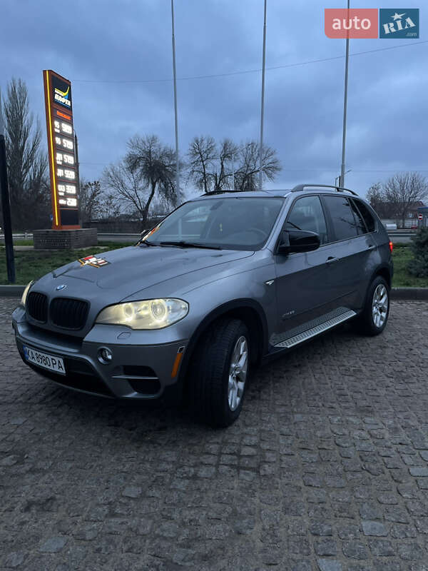 Внедорожник / Кроссовер BMW X5 2012 в Первомайске