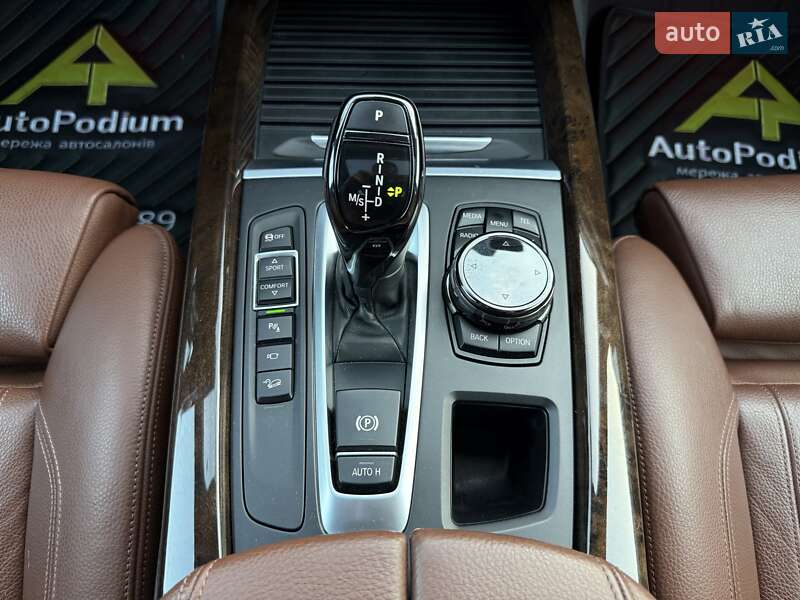 Внедорожник / Кроссовер BMW X5 2015 в Киеве