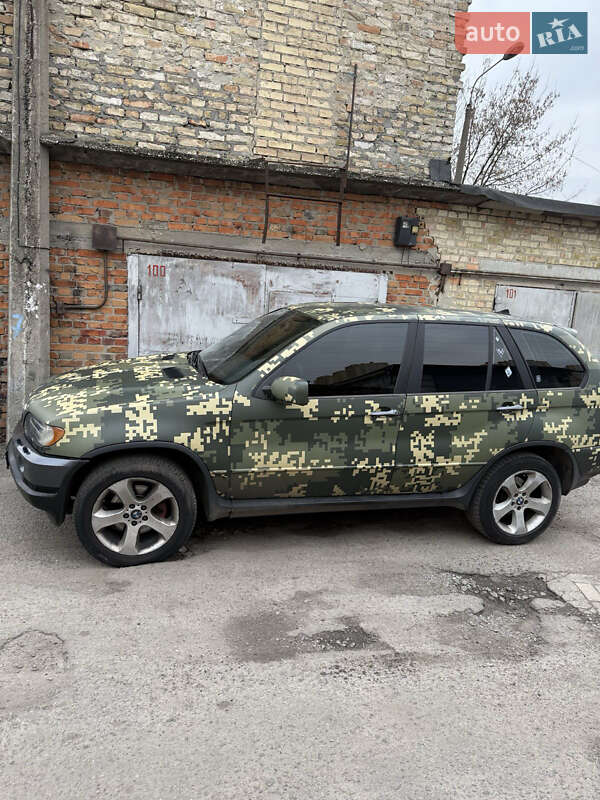 Внедорожник / Кроссовер BMW X5 2002 в Киеве