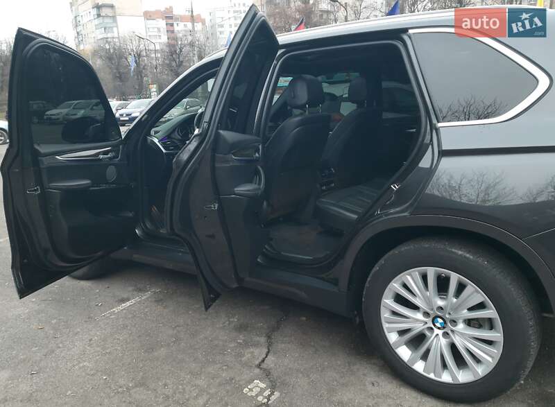 Внедорожник / Кроссовер BMW X5 2017 в Хмельницком