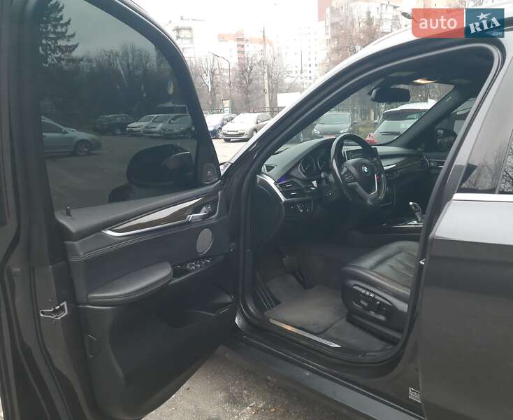 Внедорожник / Кроссовер BMW X5 2017 в Хмельницком