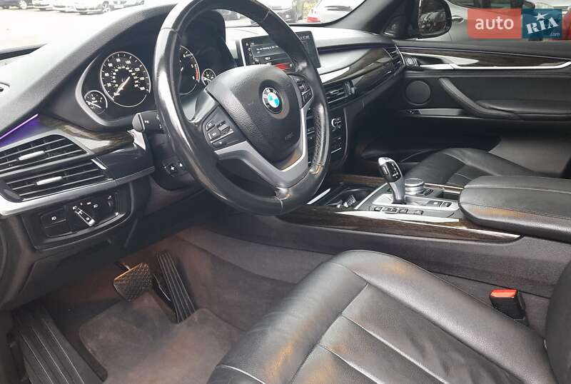 Внедорожник / Кроссовер BMW X5 2017 в Хмельницком