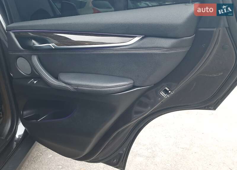 Внедорожник / Кроссовер BMW X5 2017 в Хмельницком