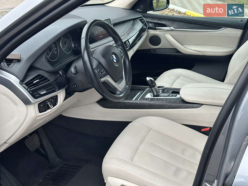 Внедорожник / Кроссовер BMW X5 2015 в Киеве