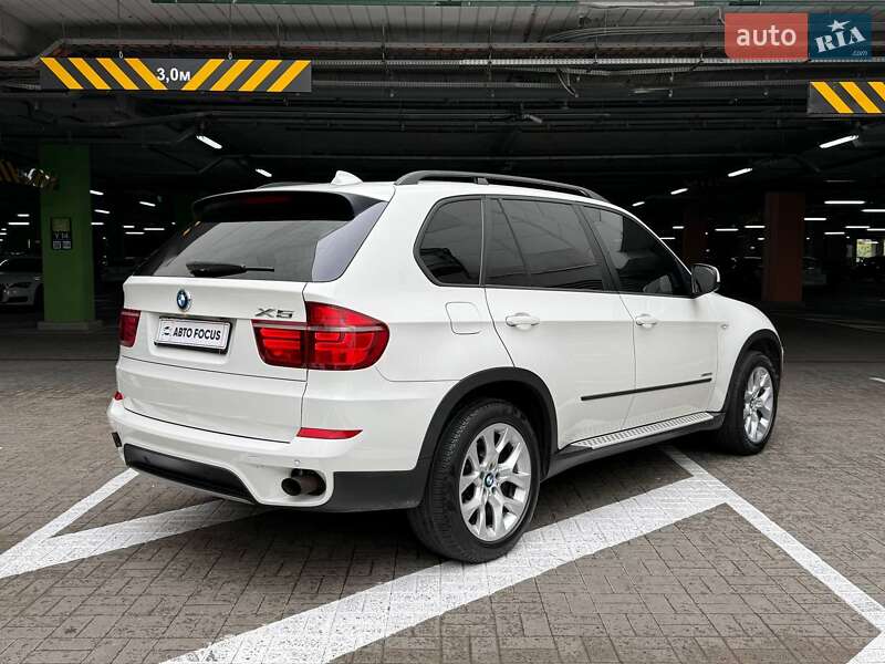 Внедорожник / Кроссовер BMW X5 2011 в Киеве