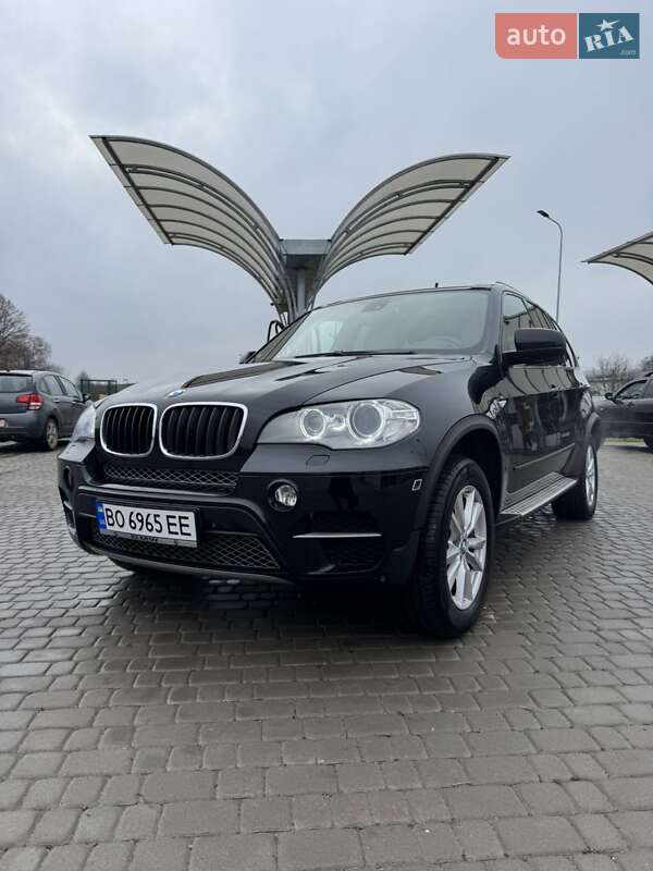 Внедорожник / Кроссовер BMW X5 2011 в Бережанах