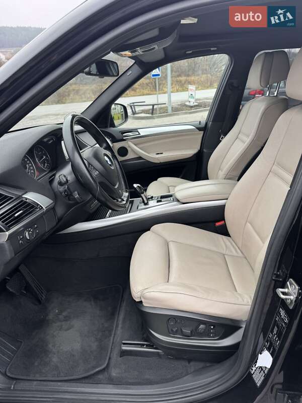 Внедорожник / Кроссовер BMW X5 2011 в Бережанах
