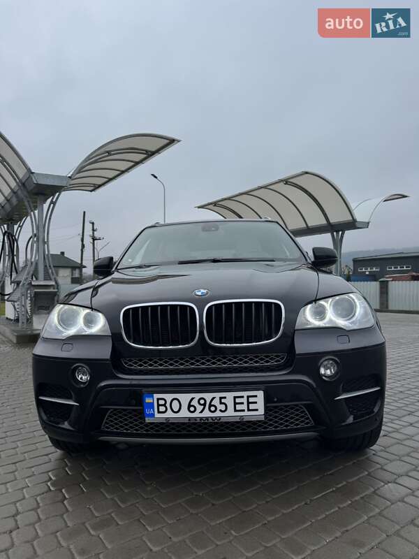 Внедорожник / Кроссовер BMW X5 2011 в Бережанах