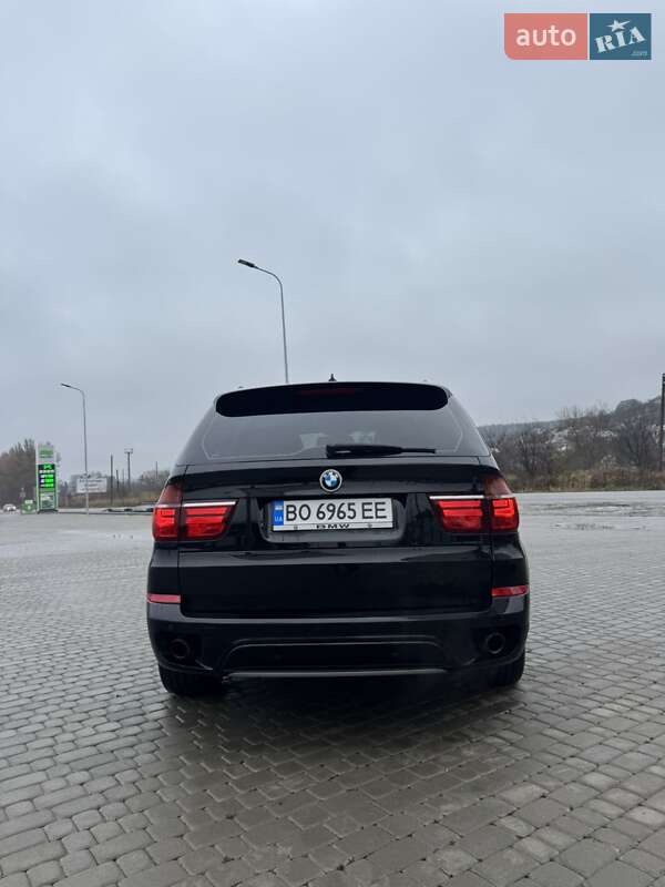 Внедорожник / Кроссовер BMW X5 2011 в Бережанах