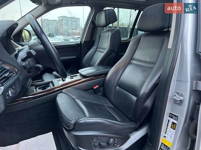 Внедорожник / Кроссовер BMW X5 2013 в Киеве