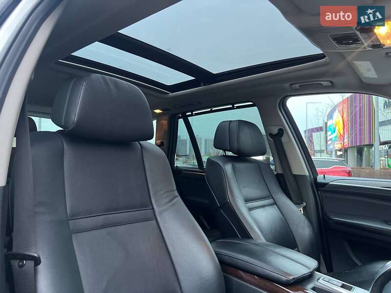 Внедорожник / Кроссовер BMW X5 2013 в Киеве