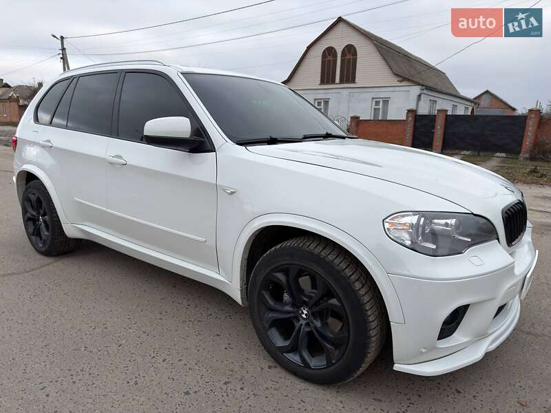 Позашляховик / Кросовер BMW X5 2013 в Охтирці