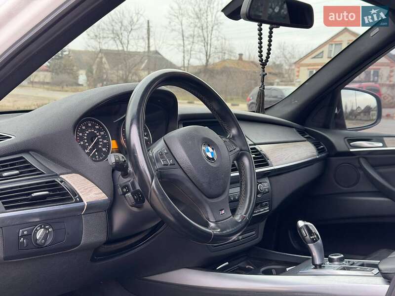 Позашляховик / Кросовер BMW X5 2013 в Охтирці