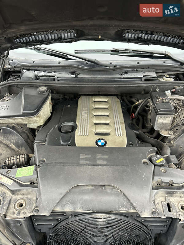 Внедорожник / Кроссовер BMW X5 2004 в Житомире