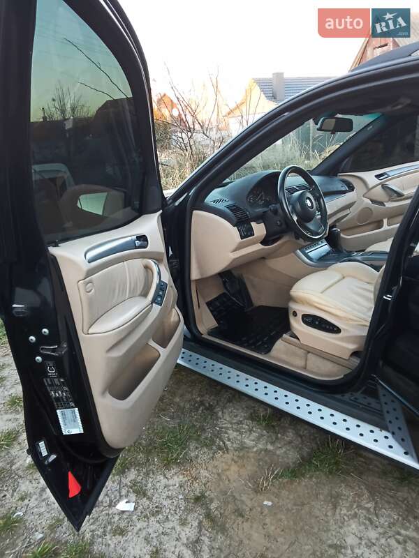 Внедорожник / Кроссовер BMW X5 2005 в Ковеле