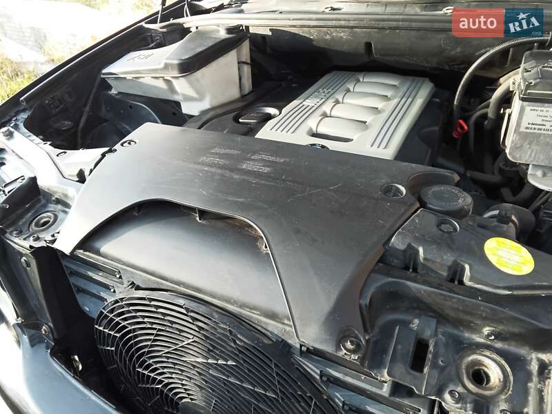 Внедорожник / Кроссовер BMW X5 2005 в Ковеле