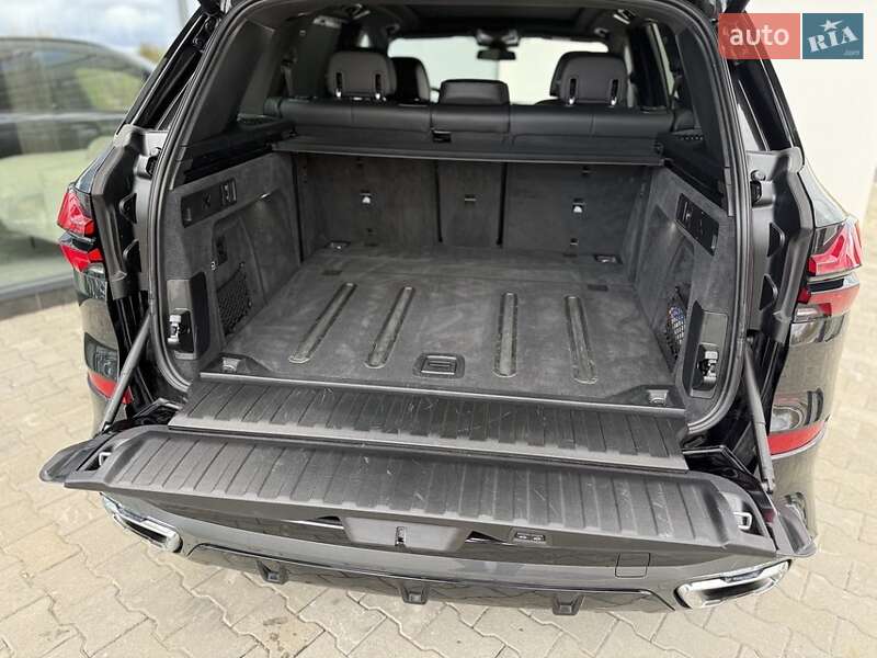 Внедорожник / Кроссовер BMW X5 2024 в Хмельницком