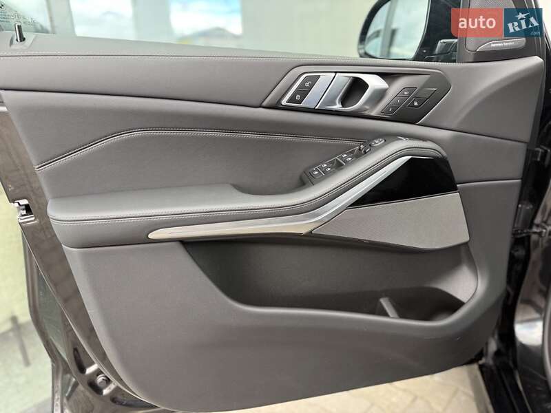 Внедорожник / Кроссовер BMW X5 2024 в Хмельницком