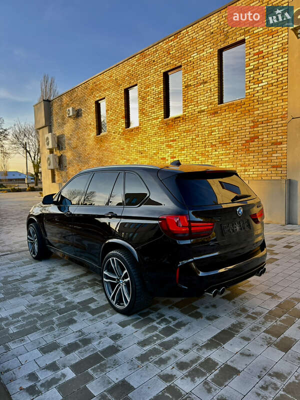 Внедорожник / Кроссовер BMW X5 2015 в Луцке