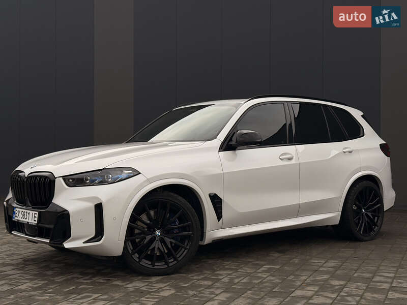 Внедорожник / Кроссовер BMW X5 2023 в Хмельницком