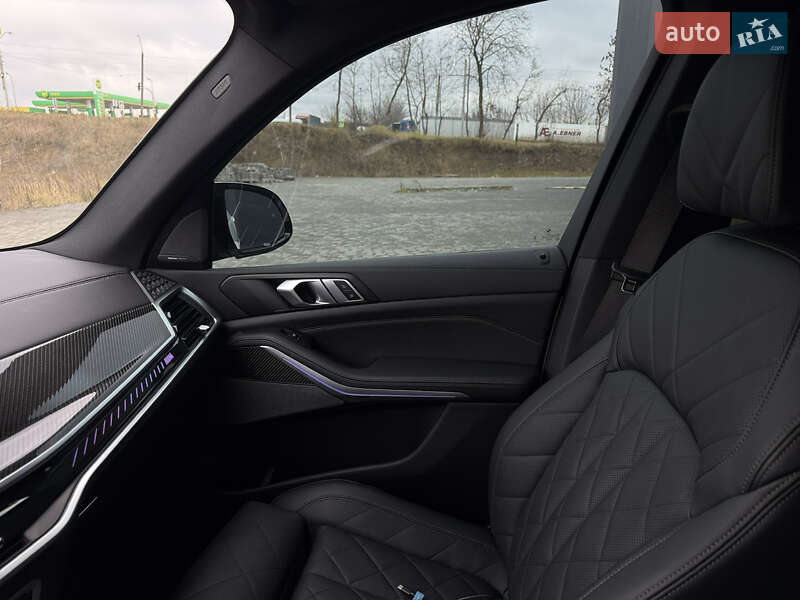 Внедорожник / Кроссовер BMW X5 2023 в Хмельницком
