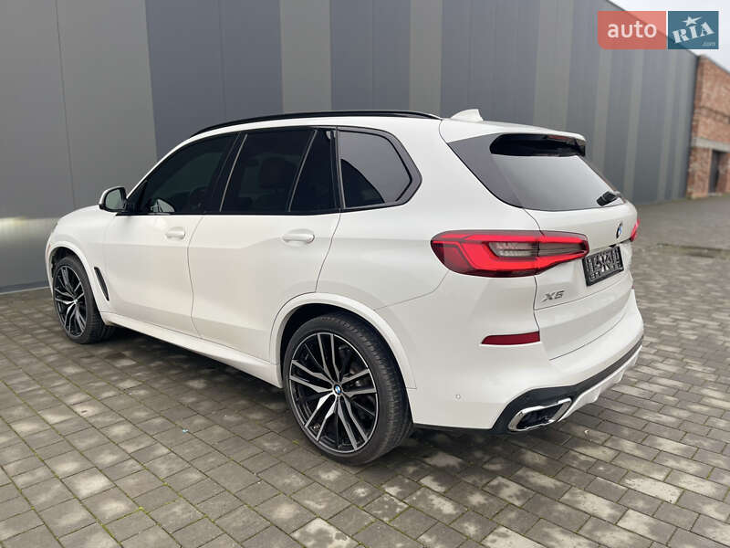 Внедорожник / Кроссовер BMW X5 2019 в Хмельницком
