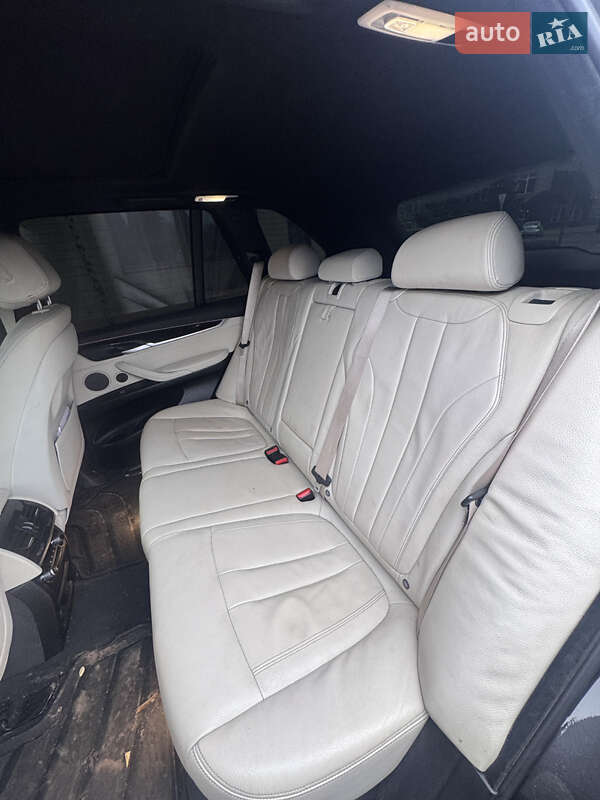 Внедорожник / Кроссовер BMW X5 2016 в Кременчуге