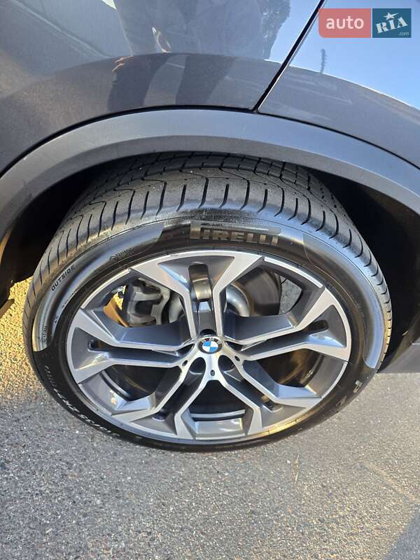 Позашляховик / Кросовер BMW X5 2020 в Києві