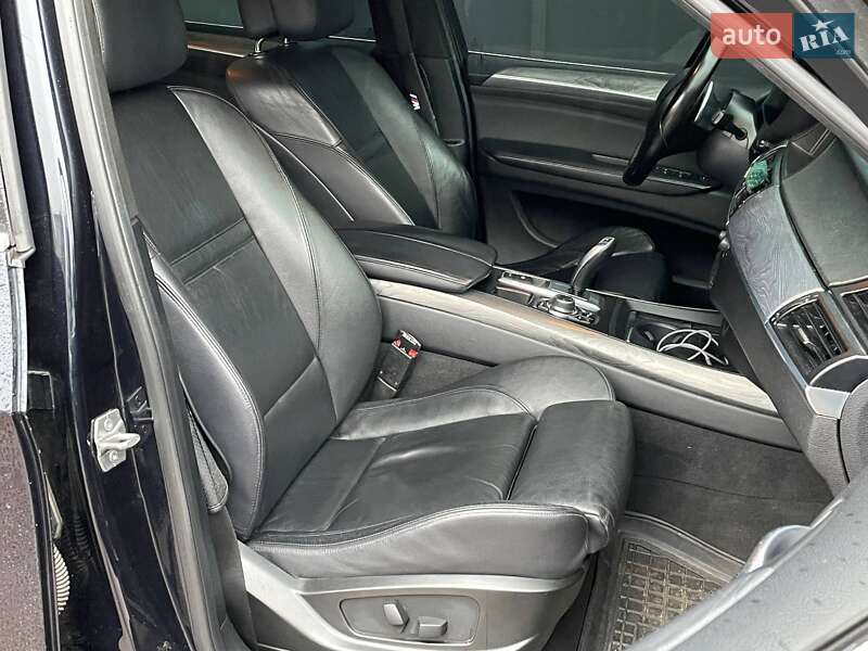 Внедорожник / Кроссовер BMW X5 2012 в Киеве