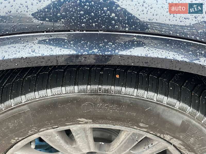 Внедорожник / Кроссовер BMW X5 2012 в Киеве