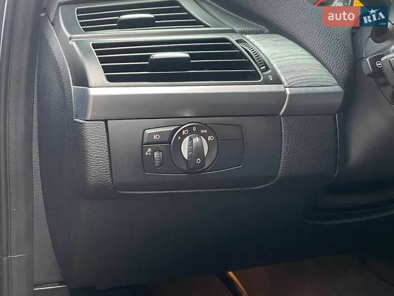 Внедорожник / Кроссовер BMW X5 2012 в Киеве