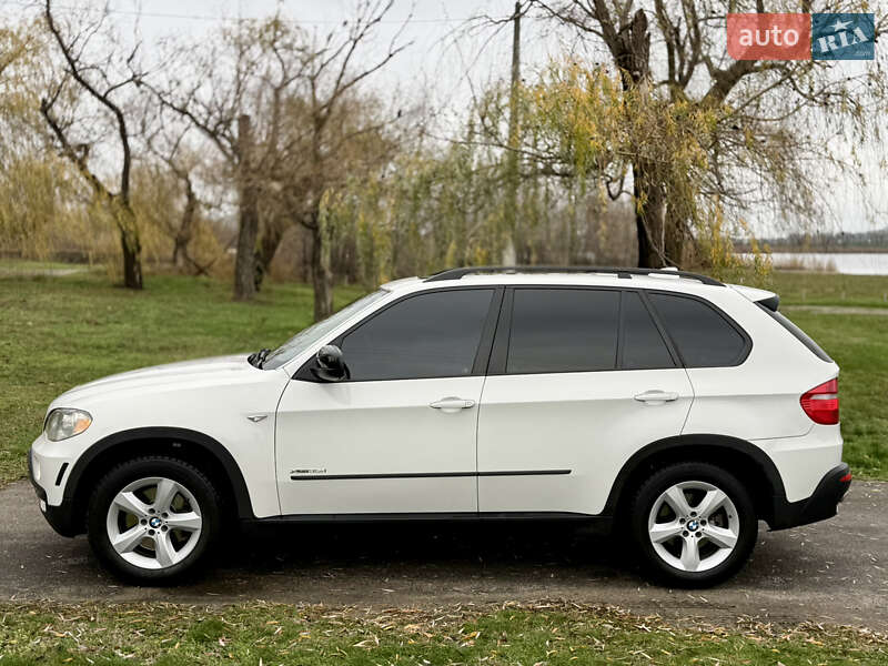 Внедорожник / Кроссовер BMW X5 2009 в Николаеве