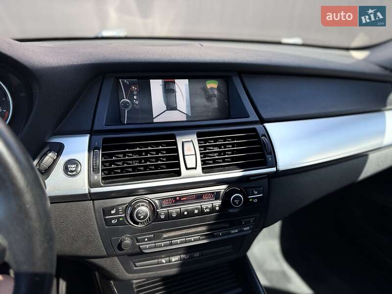 Внедорожник / Кроссовер BMW X5 2012 в Львове