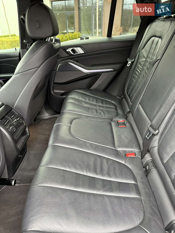 Внедорожник / Кроссовер BMW X5 2018 в Ужгороде