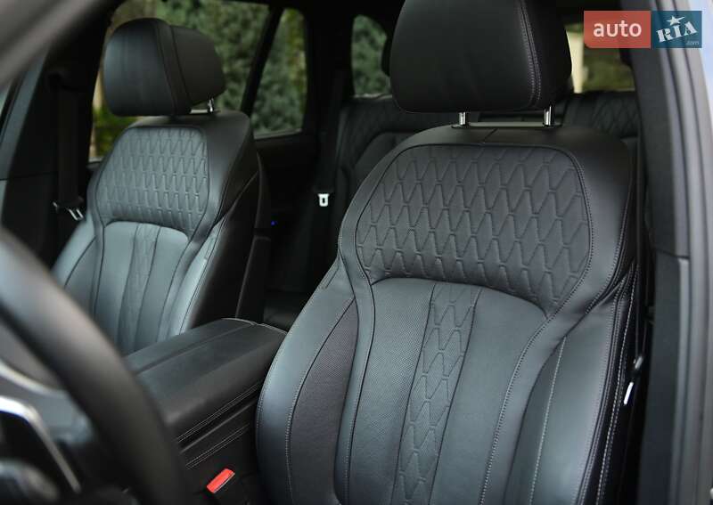 Внедорожник / Кроссовер BMW X5 2020 в Одессе