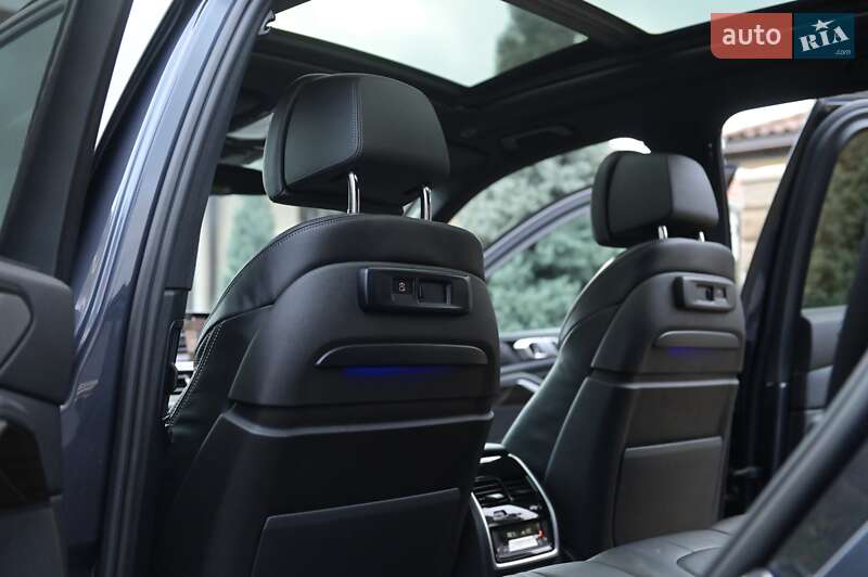 Внедорожник / Кроссовер BMW X5 2020 в Одессе