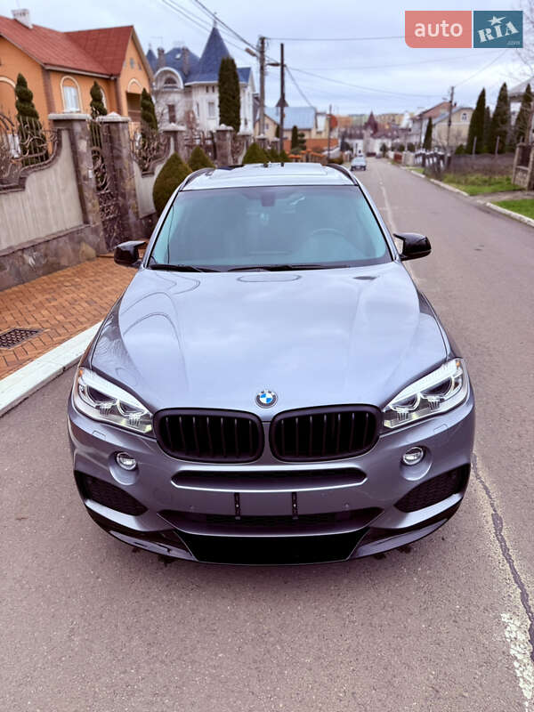 Внедорожник / Кроссовер BMW X5 2014 в Черновцах