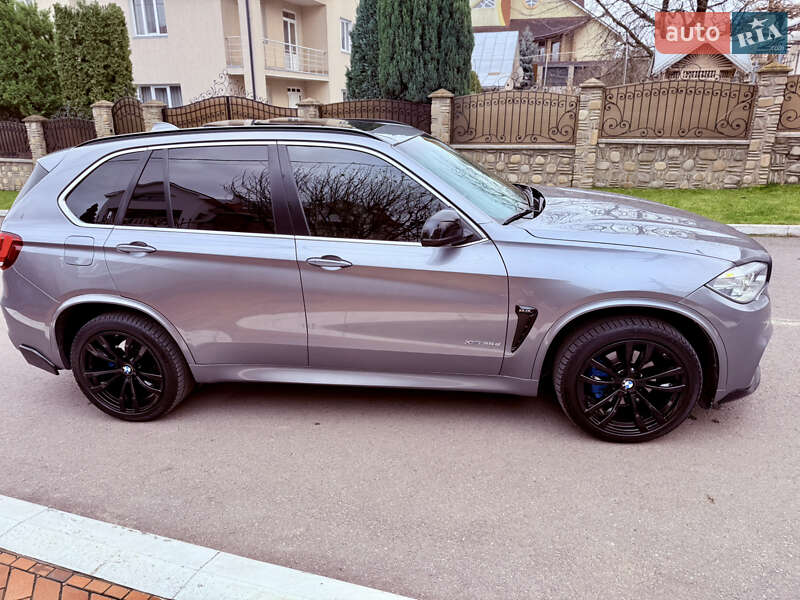 Внедорожник / Кроссовер BMW X5 2014 в Черновцах