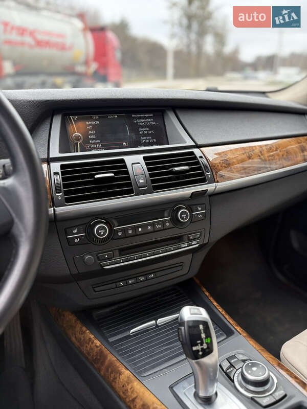 Внедорожник / Кроссовер BMW X5 2012 в Львове