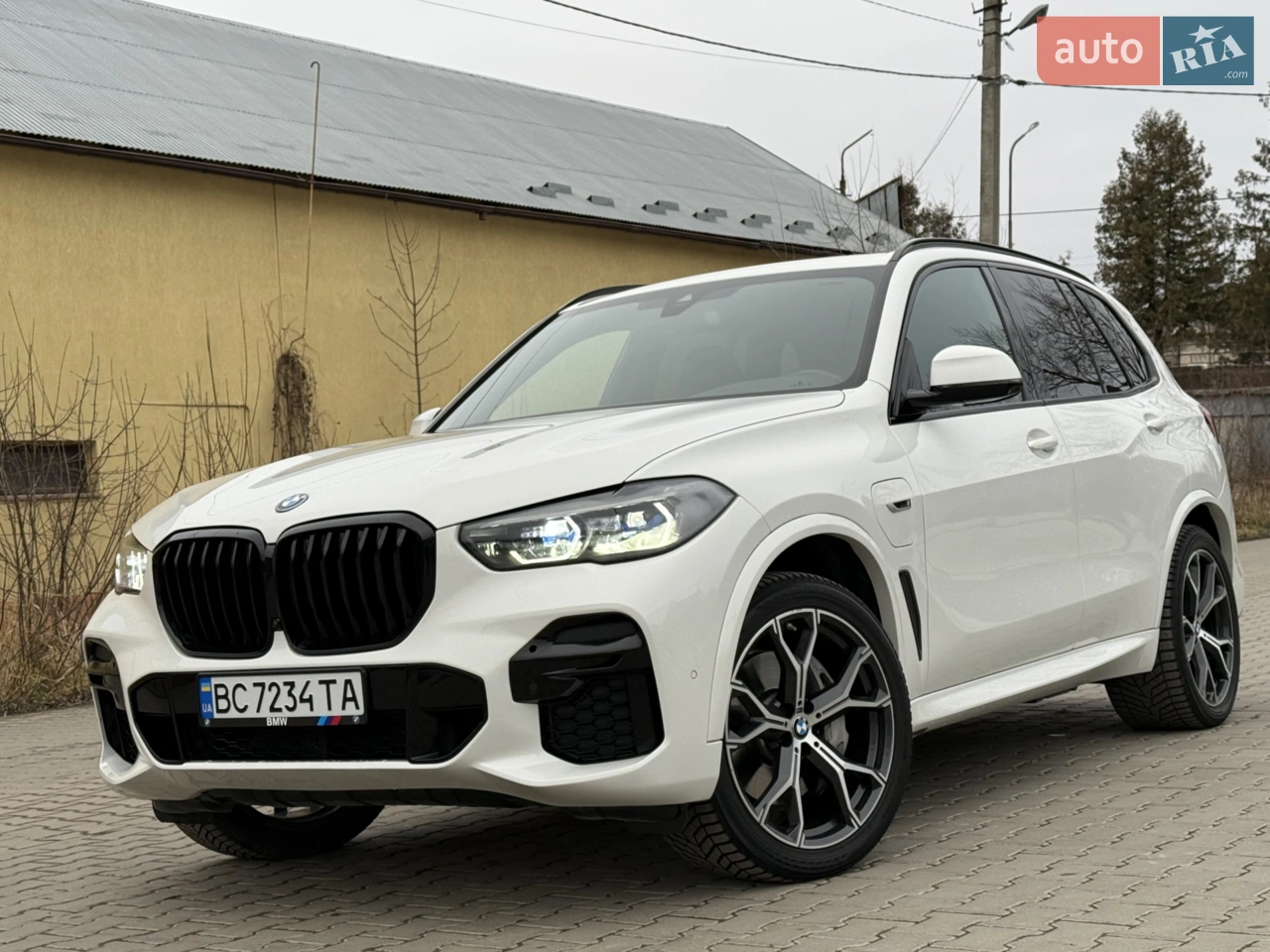 2022 BMW X5 - мініатюра 17