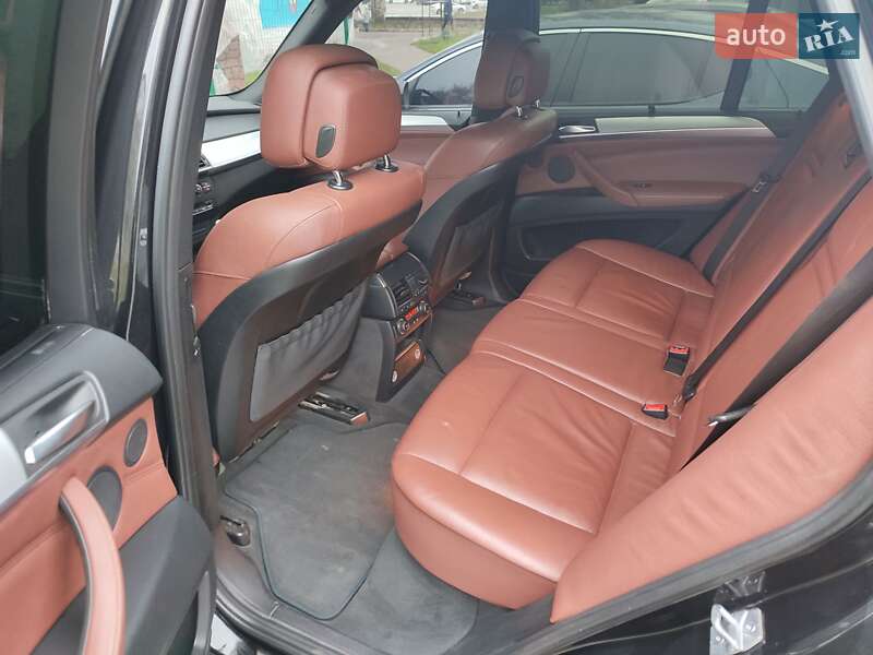 Внедорожник / Кроссовер BMW X5 2013 в Кривом Роге