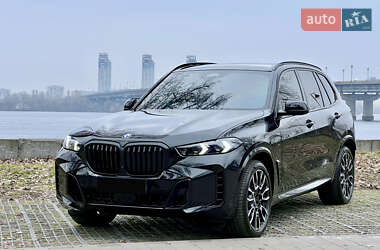 Внедорожник / Кроссовер BMW X5 2023 в Киеве