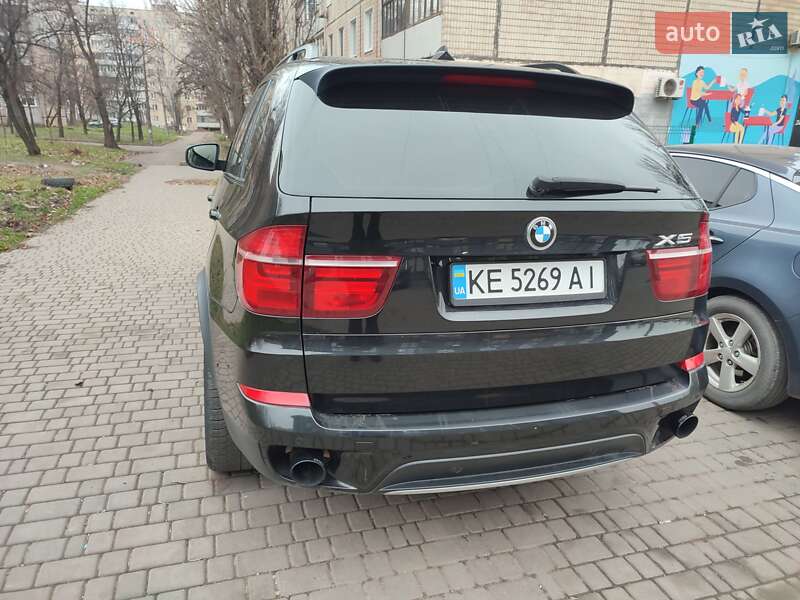 Внедорожник / Кроссовер BMW X5 2013 в Кривом Роге