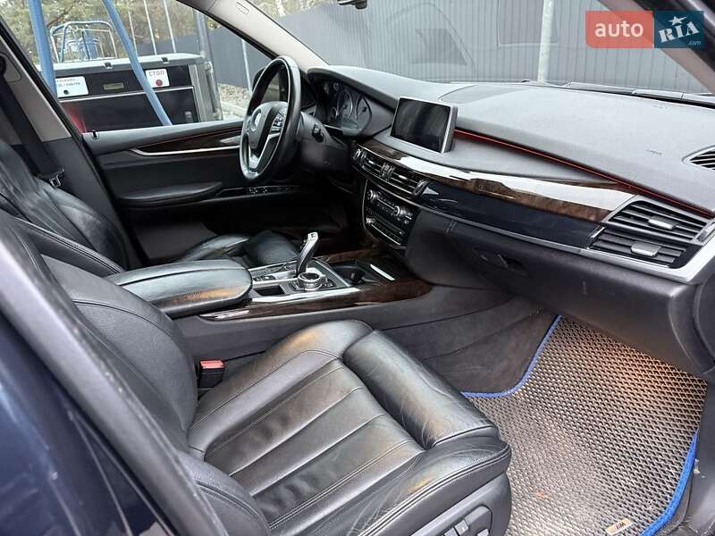 Внедорожник / Кроссовер BMW X5 2014 в Днепре