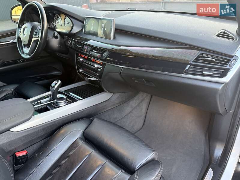 Внедорожник / Кроссовер BMW X5 2018 в Киеве