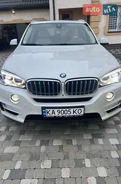 Позашляховик / Кросовер BMW X5 2015 в Києві